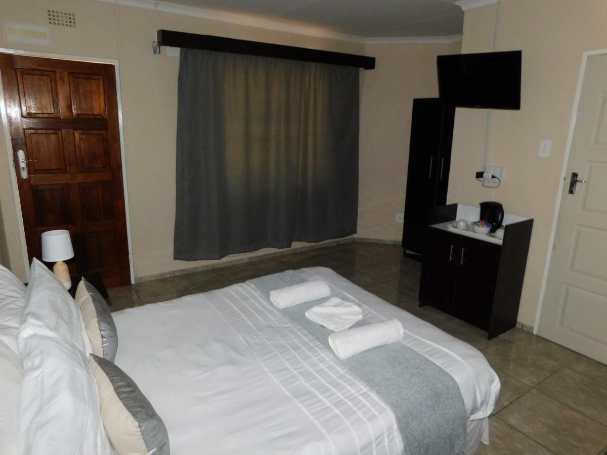 Savannah Guest House Polokwane Dış mekan fotoğraf